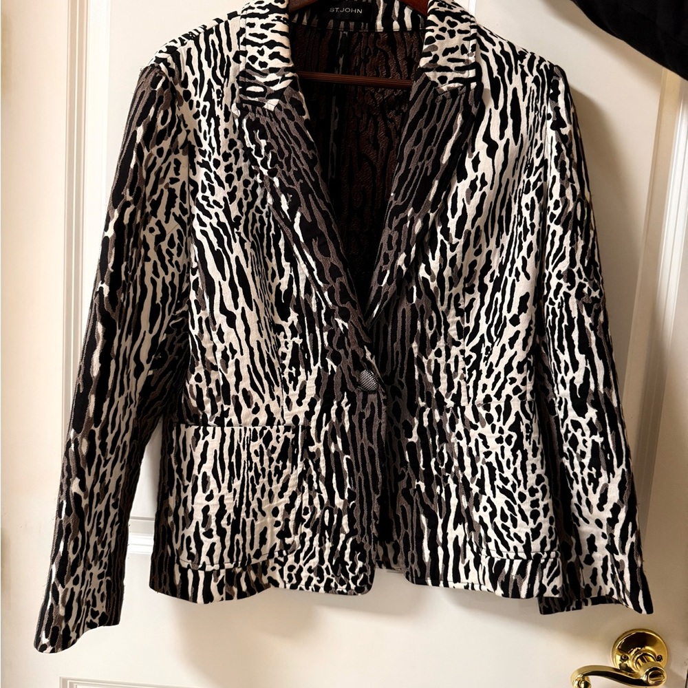 ST JOHN Leopard Print Women's Jacket